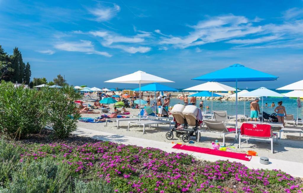 Sendi Apartamento Poreč Exterior foto